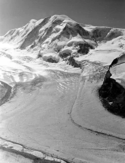 Swiss Alps: mountain peak with glacier