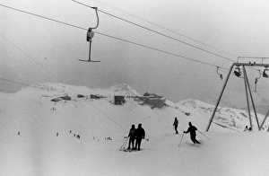 Images Dated 25th July 2011: Swiss Ski Lift