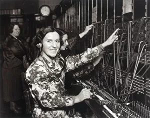 Switchboard Girls / 1930S
