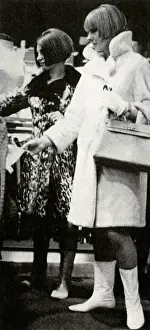 Peck Prints: Sybil Zelker with her daugther Elizabeth - English designer