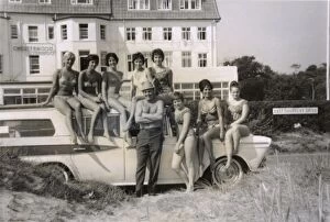Aquashow Gallery: Sychronised Swimming Team - on Syd Brookes Car