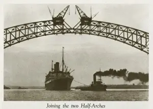 Sydney Harbour Bridge under construction