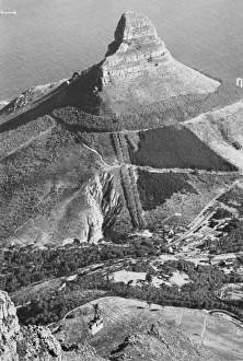Images Dated 16th June 2011: Table Mountain