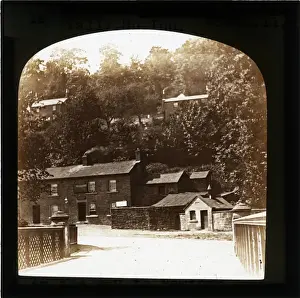 Wrexham Prints: Tally Ho Inn, Newbridge, Denbighshire