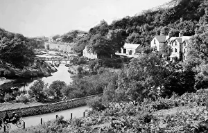 Bwlch Prints: Tan y Bwlch Hotel, Wales