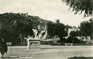 Moreno Prints: Tandil, Argentina - Plaza Moreno