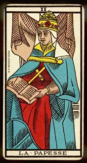Tarot Card 2 - La Papesse (The Female Pope)