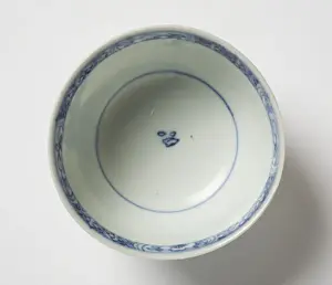 Tea bowl