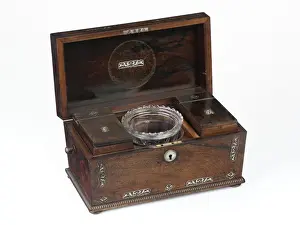 Tea caddy