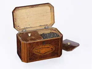 Tea caddy