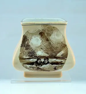 Tea caddy - Bairnsfatherware