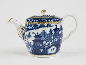 Tea pot
