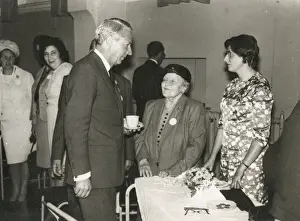 Chats Prints: Ted Heath at a Conservative Party event