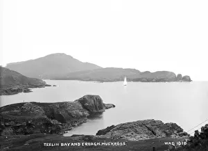 Teelin Bay and Croagh Muckross