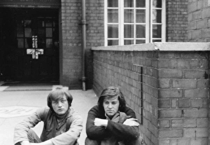 Images Dated 27th March 2012: Two teenagers outside the David Lewis Hotel, Liverpool