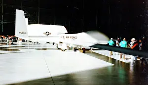 Ryan Prints: Teledyne Ryan YRQ-4A Block 10 Global Hawk (Tier II Plus) 95-2001 (msn UAV-1) Date: circa 2000