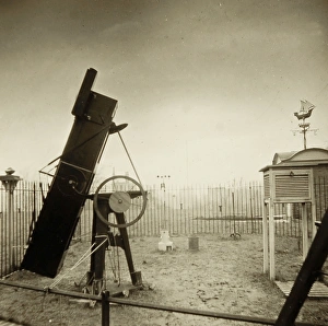 Images Dated 28th February 2009: Telescope with Weather Station