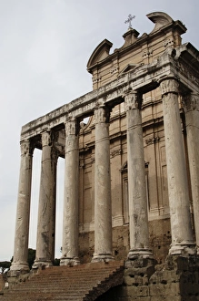 Images Dated 3rd April 2009: Temple of Antoninus and Faustina. Rome. Italy