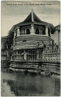 Images Dated 1st July 2016: Temple of the Holy Tooth - Kandy, Sri Lanka