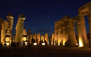Images Dated 26th November 2003: Temple of Luxor. Night view. Egypt