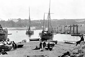 Tenby Harbour early 1900s