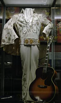Images Dated 6th July 2008: Tennessee. Memphis. Graceland Mansion to Elvis Presley (1935