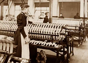Wool Prints: Textile workers early 1900s
