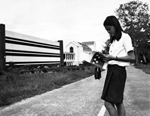 Images Dated 14th September 2011: Thai Student