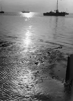 Sun Set Prints: Thames Estuary 1940S
