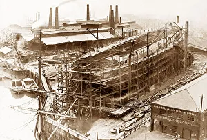Iron Prints: Thames Ironworks and Shipbuilding Company - Building