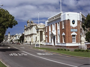 Abacus Gallery: Thames Street, Oamaru, South Island, New Zealand