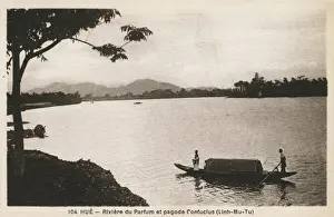 Sampan Prints: Thien Mu Pagoda Pagoda, Perfume River, Hue, Vietnam
