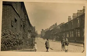 Thomas St (now gone), Cheetham Hill, Manchester, Lancashire, England. Date: 1920s