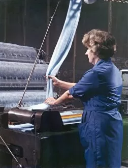 Thread Gallery: Threads entering a weaving machine