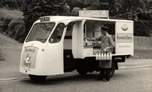 Three-wheeler milkfloat