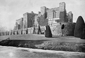Knighted Gallery: Thurland Castle