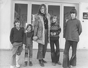 Images Dated 19th October 2011: Timothy Davey and his family