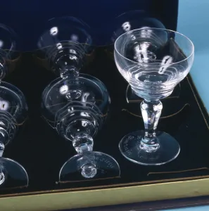 Sank Prints: Titanic glassware