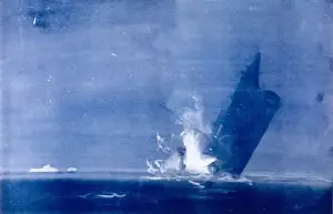 Account Prints: Titanic Last Moments