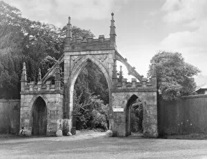Images Dated 14th June 2011: Tollymore Entrance Gate