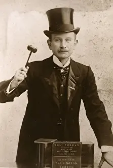 Salesman Prints: Tom Norman - Auctioneer, raising his gavel