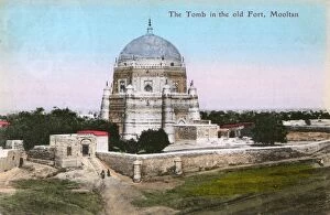 Images Dated 1st June 2017: Tomb / Mausoleum of Shah Rukn-e-Alam, Multan, Pakistan