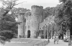 Stroll Prints: Tonbridge Castle