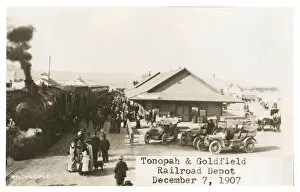 Crowds Collection: Tonopah & Goldfield Railroad Depot, Nevada, USA