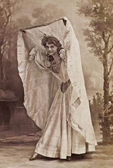 Allure Gallery: Topsy Sinden Veil Dancing