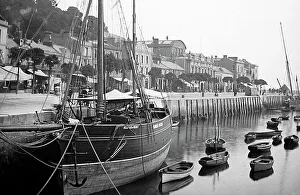 Torquay harbour