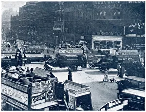 Adverts Gallery: Tottenham Court Road traffic 1912