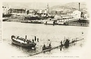 Toulon, France - President inspects submarine