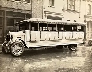 Tour bus, 1920s