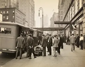 Tour bus, 1920s